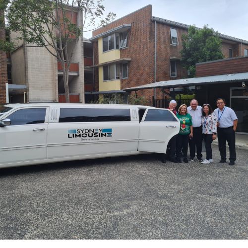 Airport Transfers Northern Beaches | Sydney Limousine Services